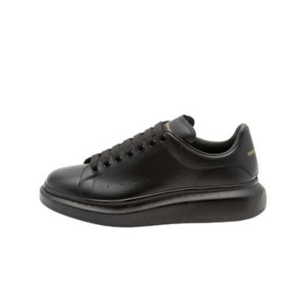 Alexander McQueen – Black and Gold